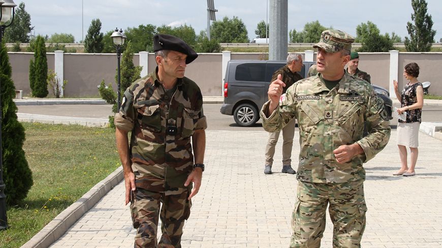 Visit of the French Mountain Infantry Brigade General at the NDA